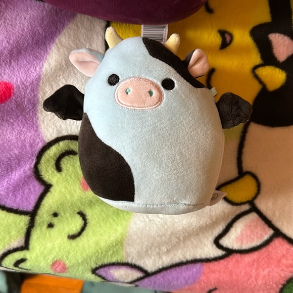 Cillian the bat cow squishmallow NWT legendary series mystery bag - Picture 1 of 12